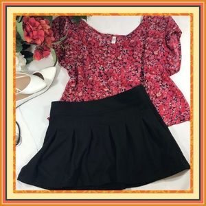 Cherokee mini skirt black pleats